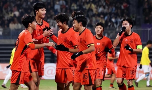 必赢体育官方入口-意外！国足三位国脚或没通过邵佳一考察，FIFA系列赛一分钟都没上